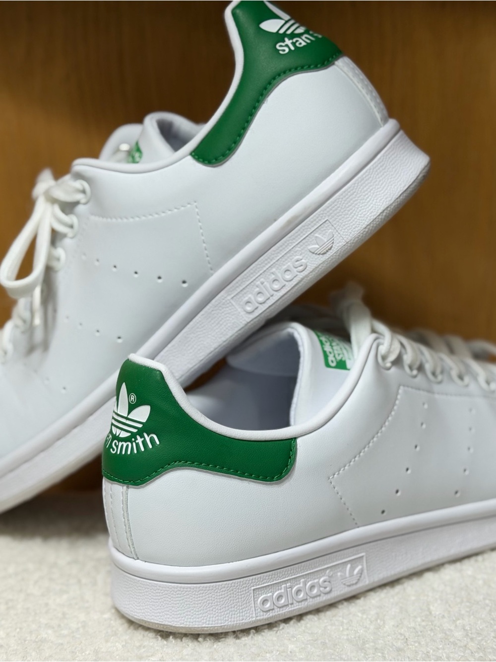 adidas White Sneakers with Green Heel Tab - Stan Smith Style 10 - Picture 2 of 8